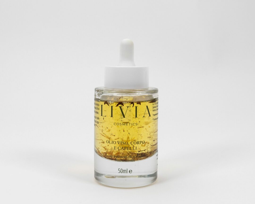 olio viso corpo e capelli