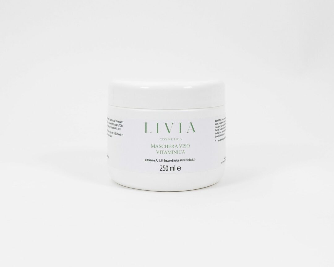 maschera viso vitaminica